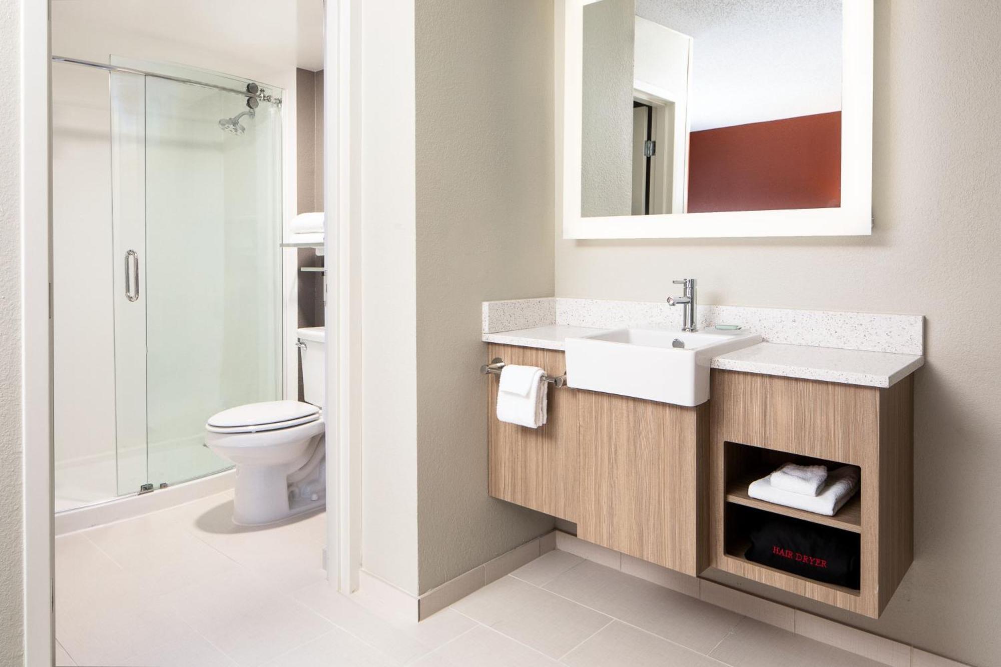 Springhill Suites By Marriott Dallas Downtown / West End Esterno foto