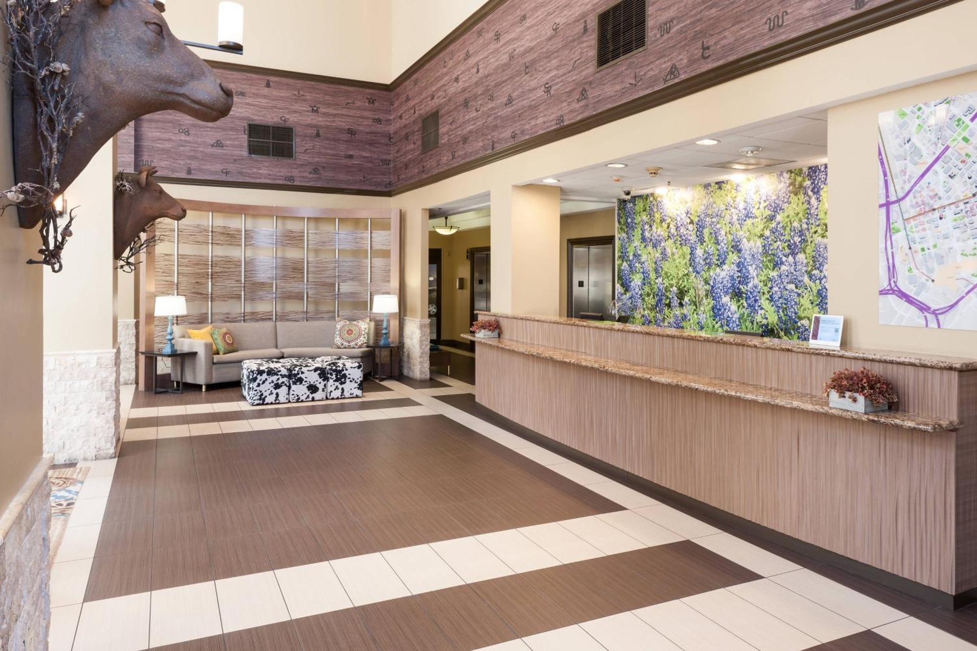 Springhill Suites By Marriott Dallas Downtown / West End Esterno foto